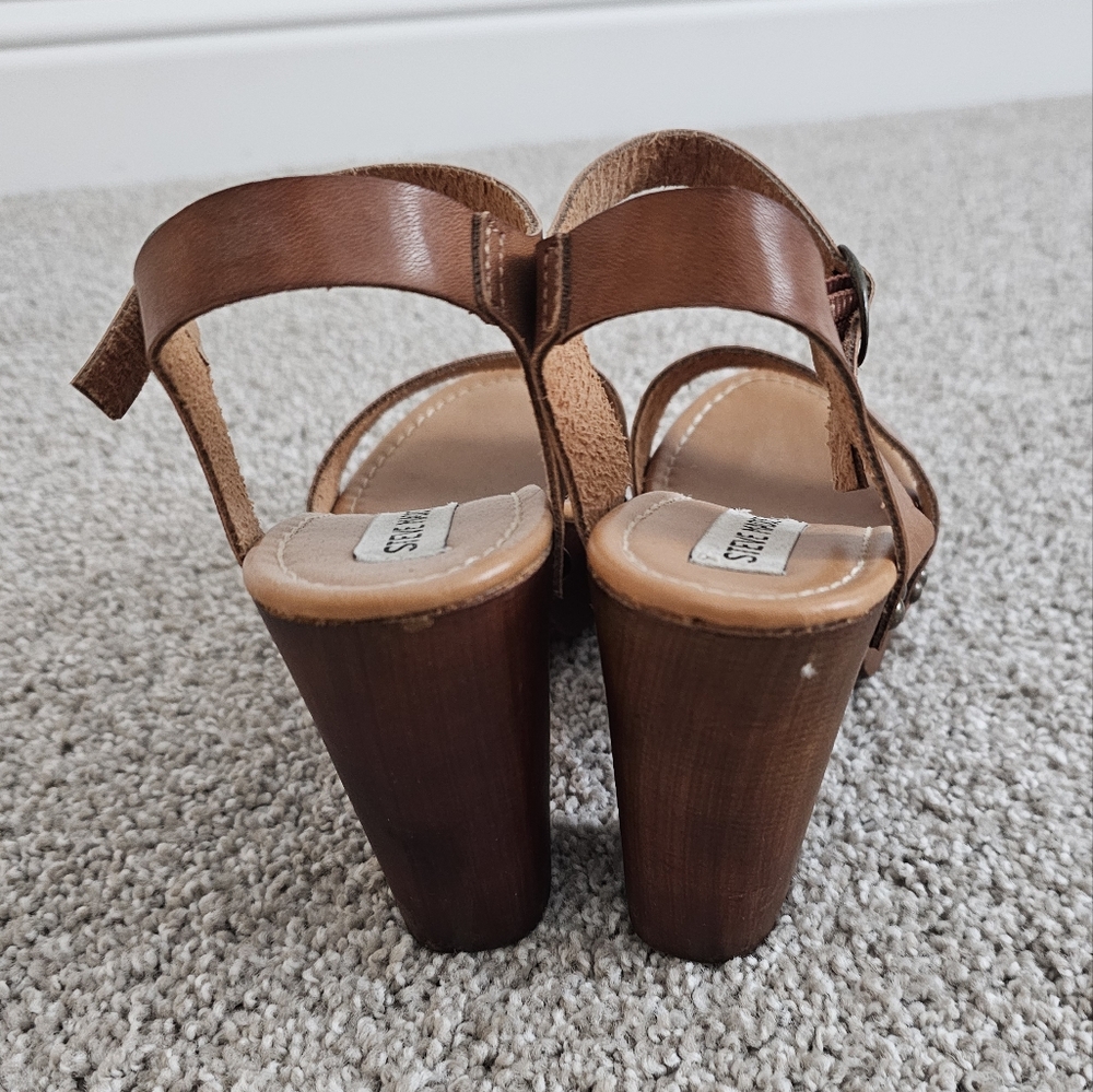 Steve Madden Women's Tan Platform Sandals Size 5.5 - Picture 4 of 4